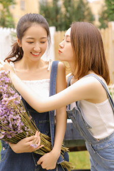 久久碰人妻一区二区三区